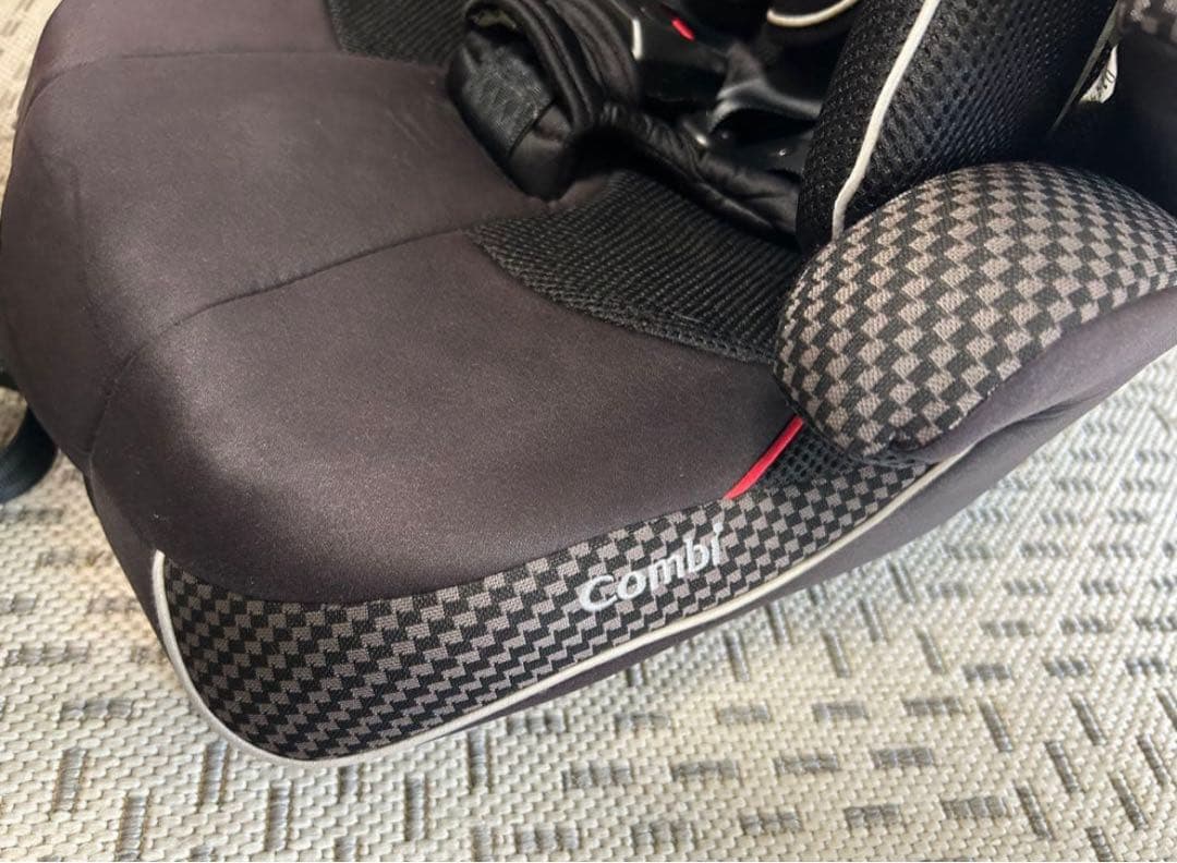 combi コンビ ジョイトリップ エッグショックGC エアーブラック 美品