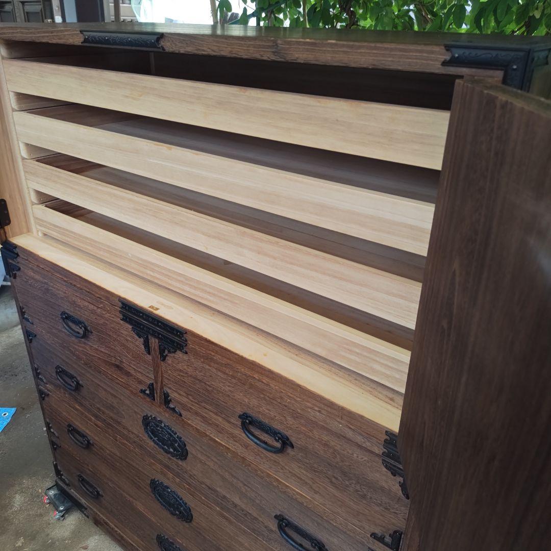 昭和レトロ　総桐箪笥 飾り金具　着物箪笥&和箪笥 　2段重ねセット　送料込