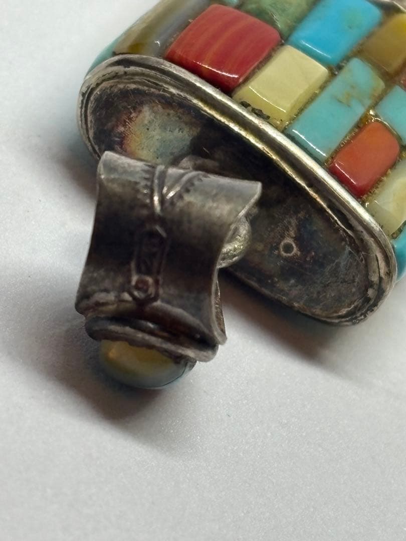 インディアンジュエリー Silver 925 熊爪 ターコイズ 系　b