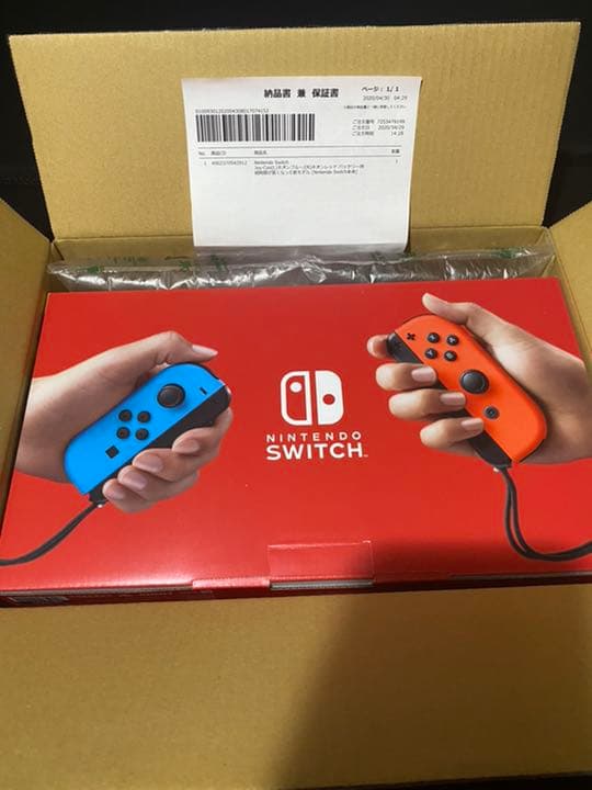 ニンテンドー　スイッチ　ニンテンドースイッチ　任天堂　Switch 本体　赤&青