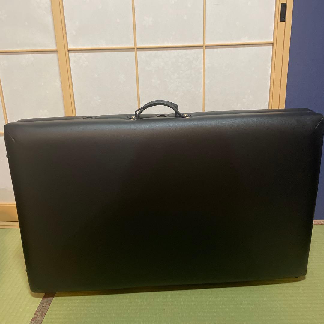 折りたたみマッサージベッド