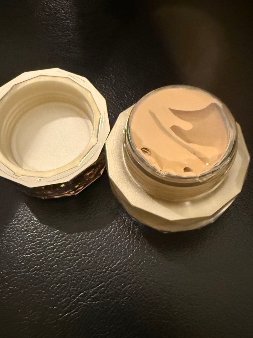 クレドポーボーテルフォンドゥタン