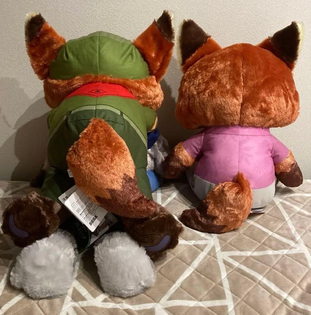 早い者勝ち値下げズートピア赤いほっぺ寝そべりぬいぐるみ３点まとめ売り