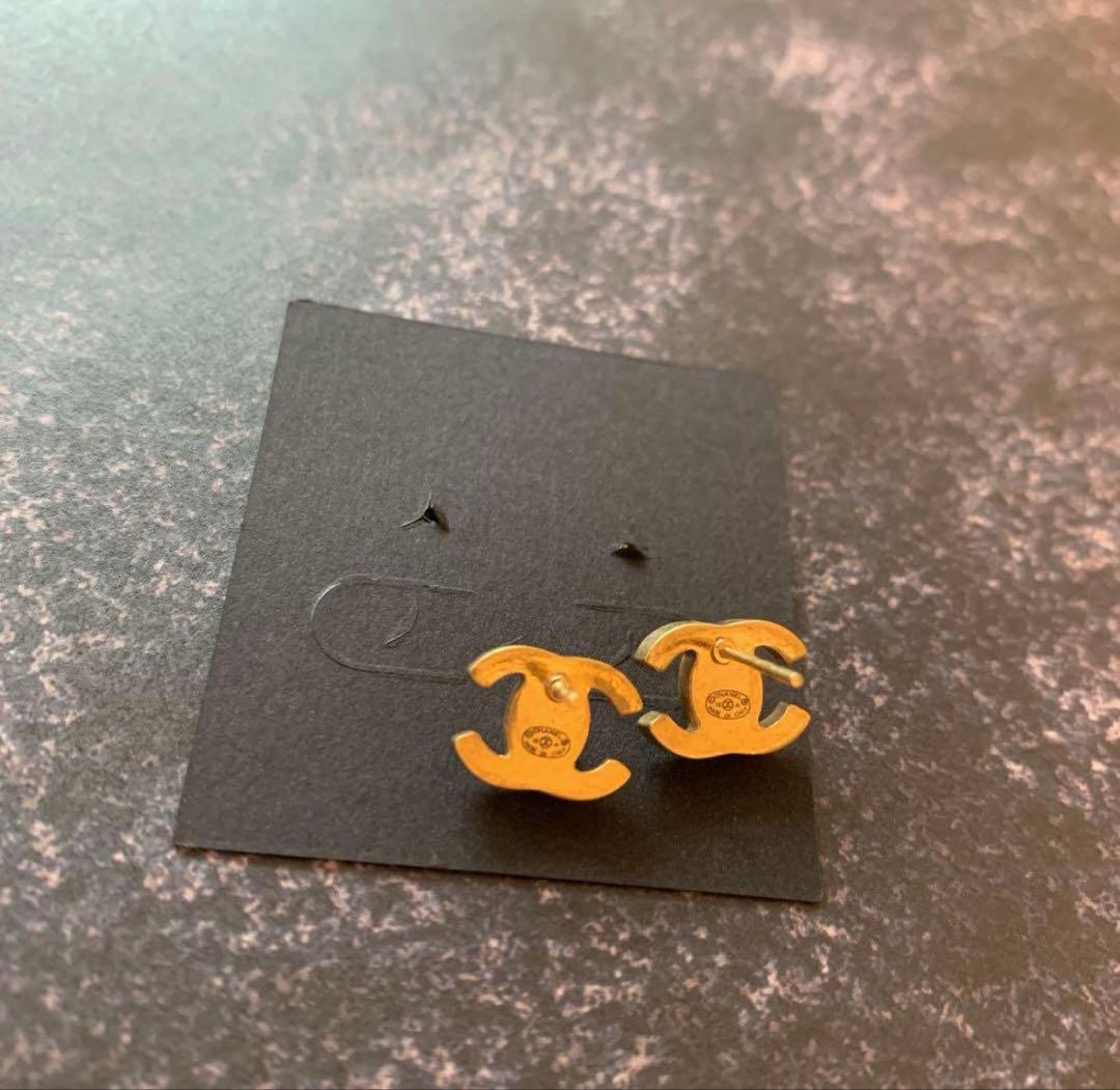 CHANEL シャネル 10A ターンロック　ココマーク ピアス ゴールド