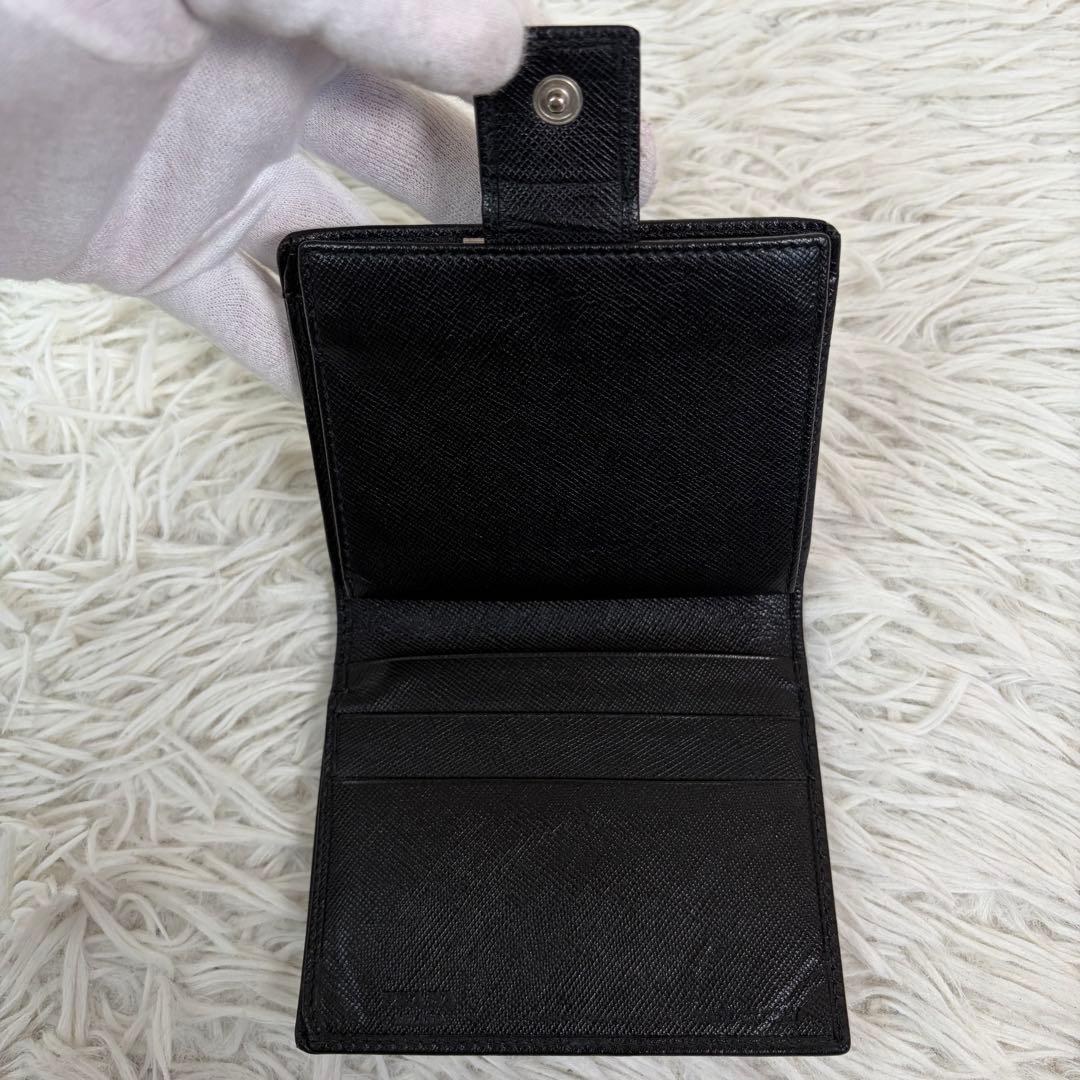 【極美品/希少 がま口】PRADA プラダ サフィアーノ 折り財布 三角ロゴ 黒