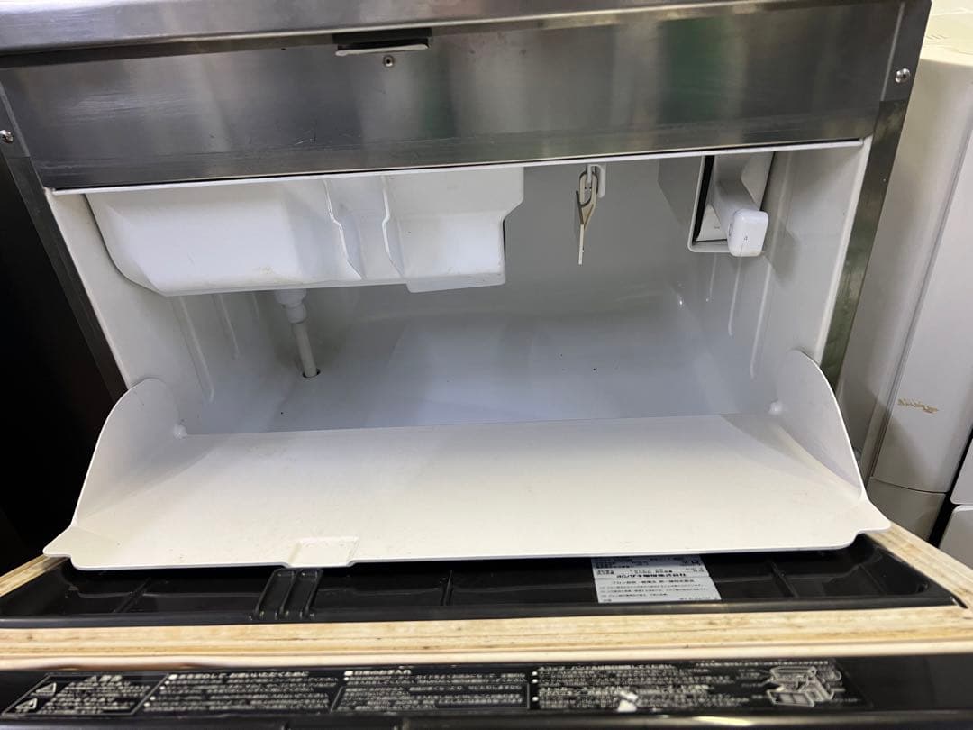 製水機　2011年製　45kg/1日