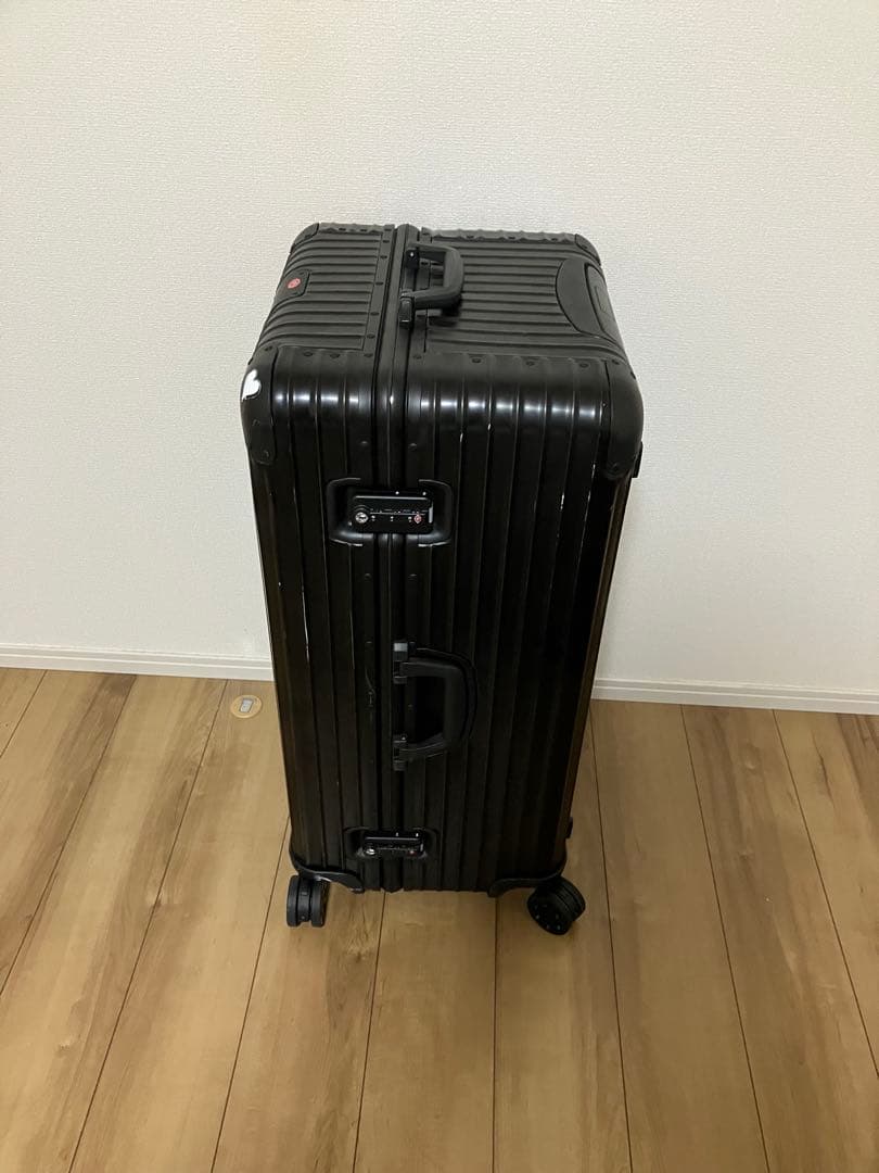 リモワ　キャリーケース