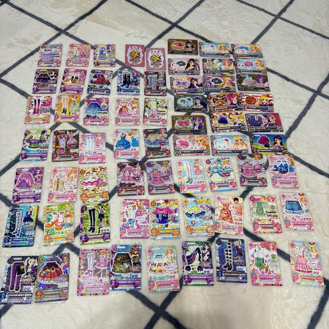 アイカツカードブックとカードセット