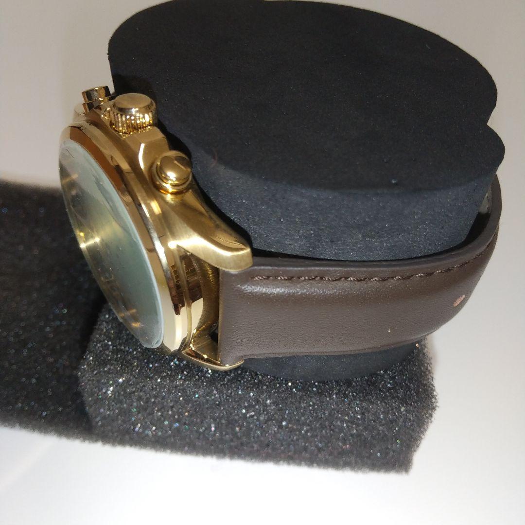 進撃の巨人 リヴァイ WIRED 腕時計