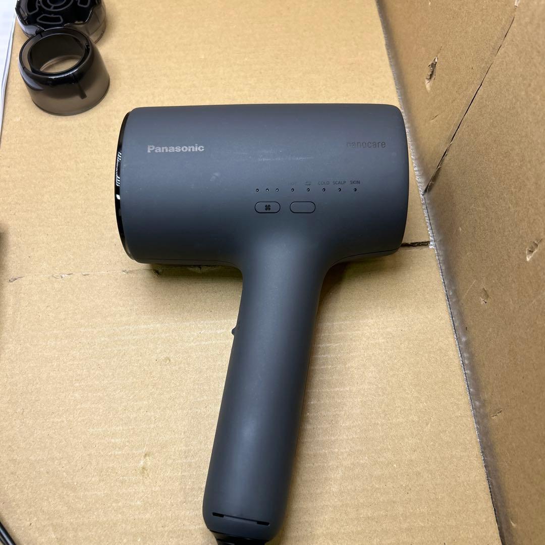 2025年製　パナソニック ドライヤー ナノケアEH-NA0K