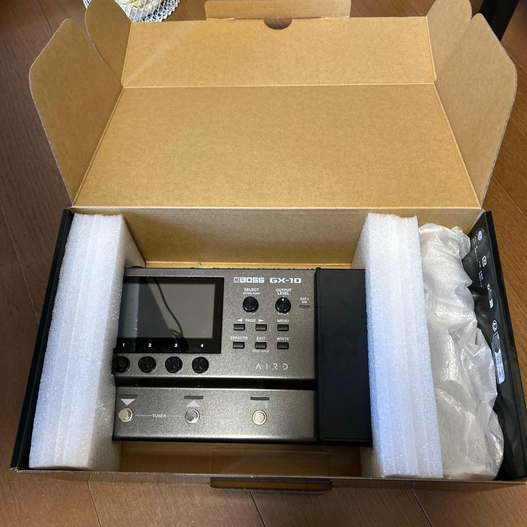 【極美品・通電確認済】BOSS GX-10 マルチエフェクター