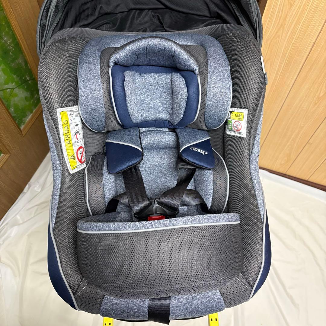 アップリカ クルリラ プロテクト ISOFIX チャイルドシート R129 美品