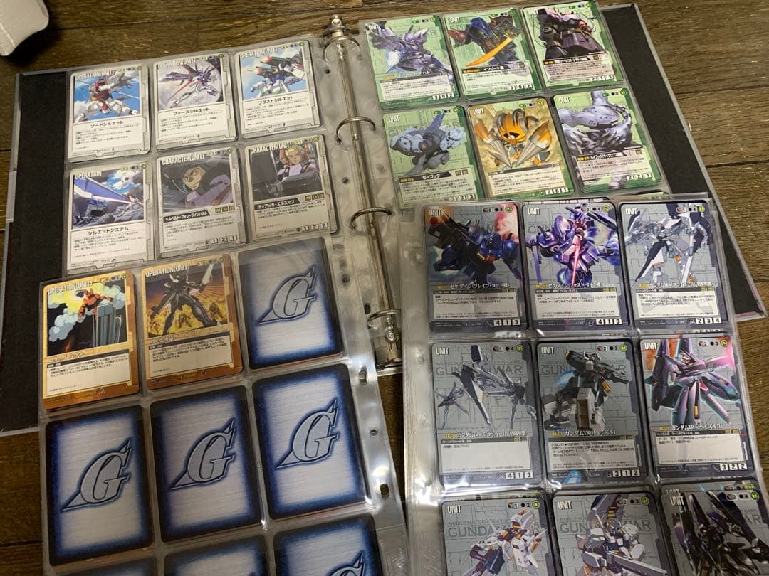 旧ガンダムウォー引退まとめ売りセット　　デッキ３つ・ファイル１つ