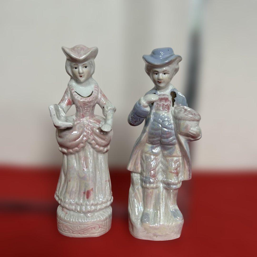 自宅保管品　アンティーク　陶磁器の人形ペア　とても可愛らしいお人形です