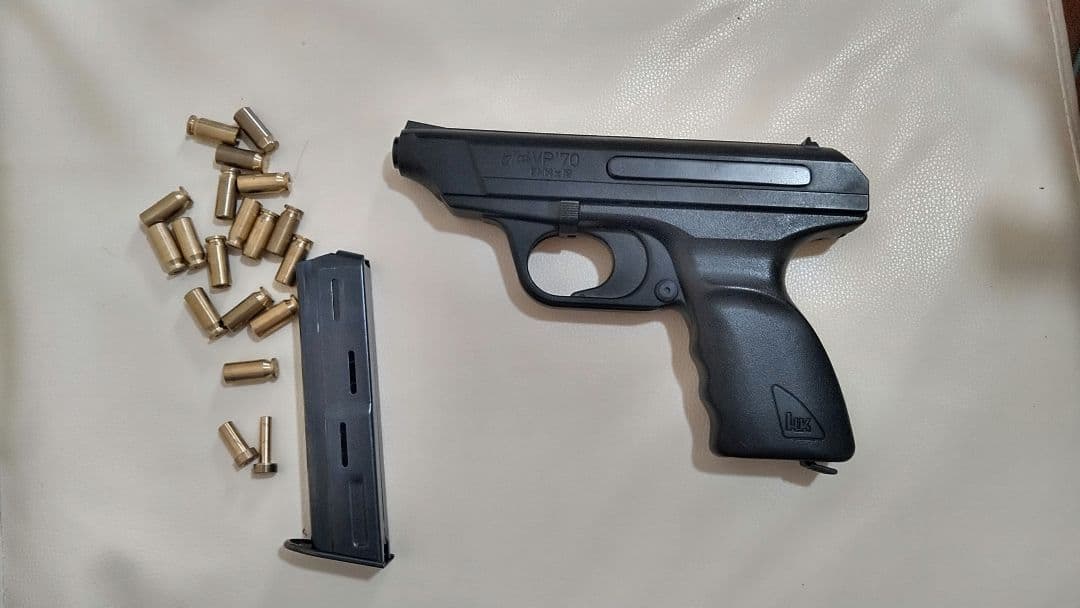 mgc vp70 ジャンク バイオ2 レオンのハンドガン