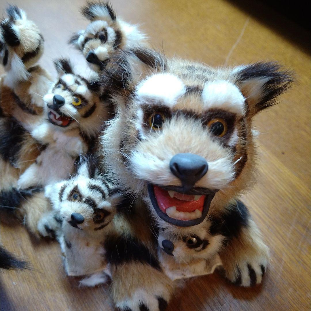 虎の親子の置物Ｂ ビンテージ　ハンドメイド　首振り　リアルファー　一点物