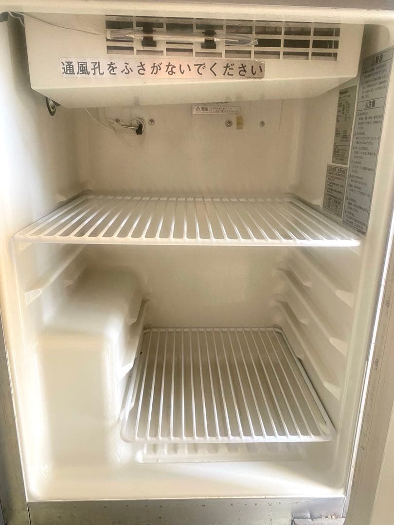 ジャスミンローズ 　SANYO 業務用冷蔵庫 単相 100V