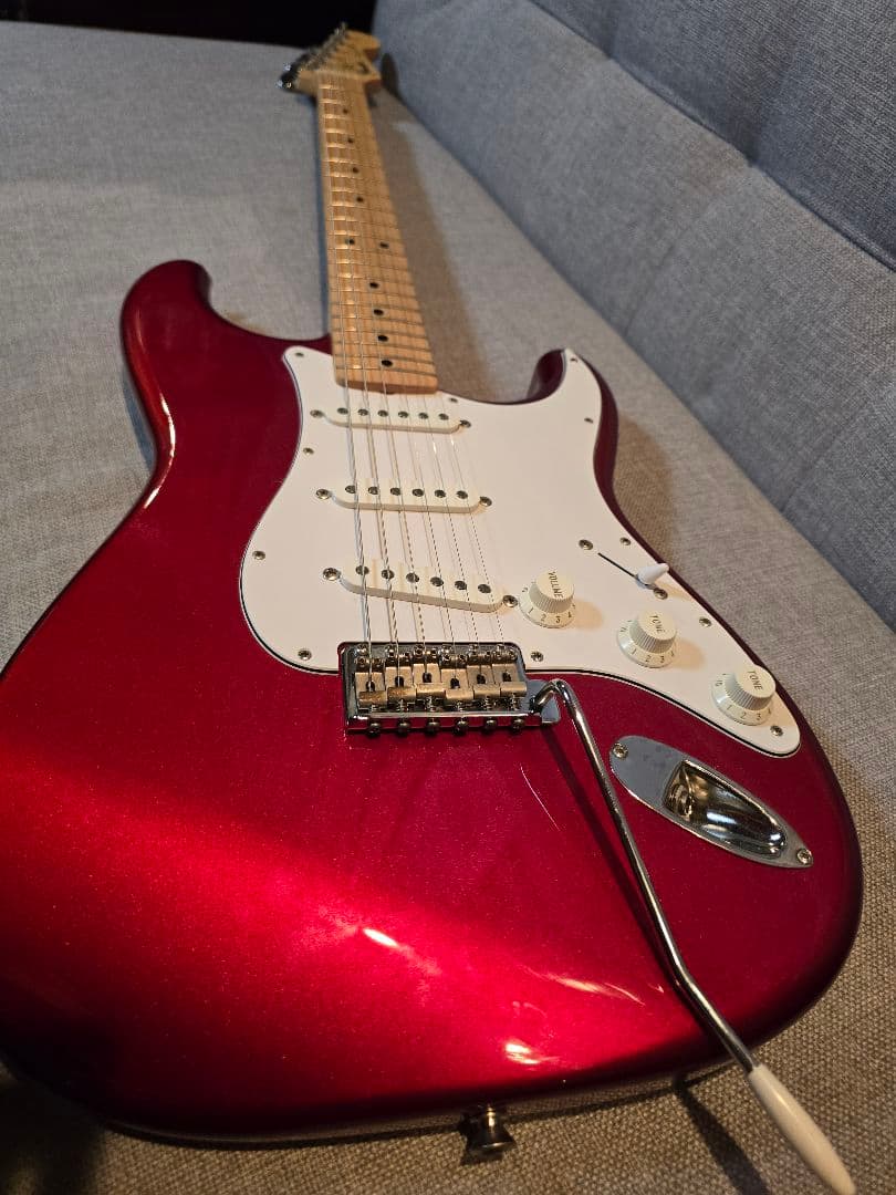 Fender Japan ST-45 Stratocaster メタリックレッド