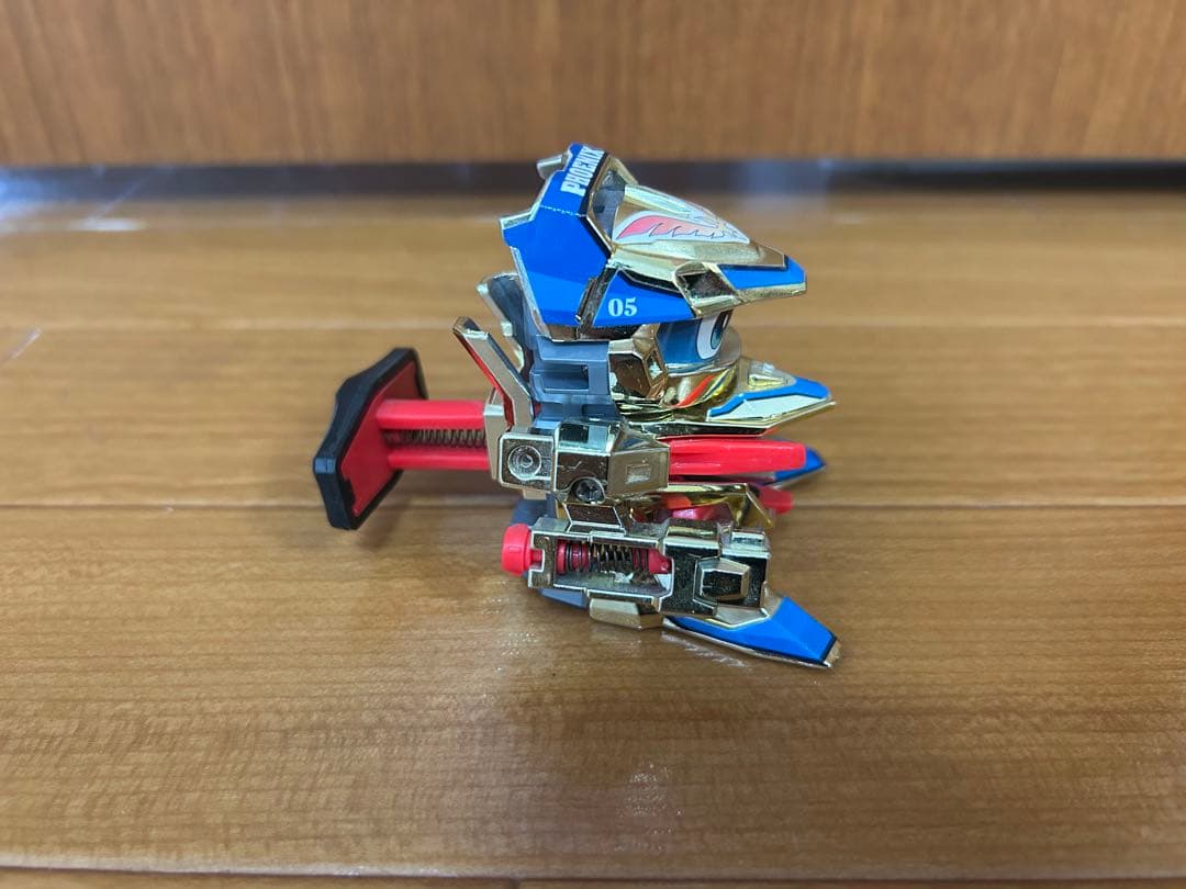 ビーダマン　コンバットフェニックス　ゴールドメッキ