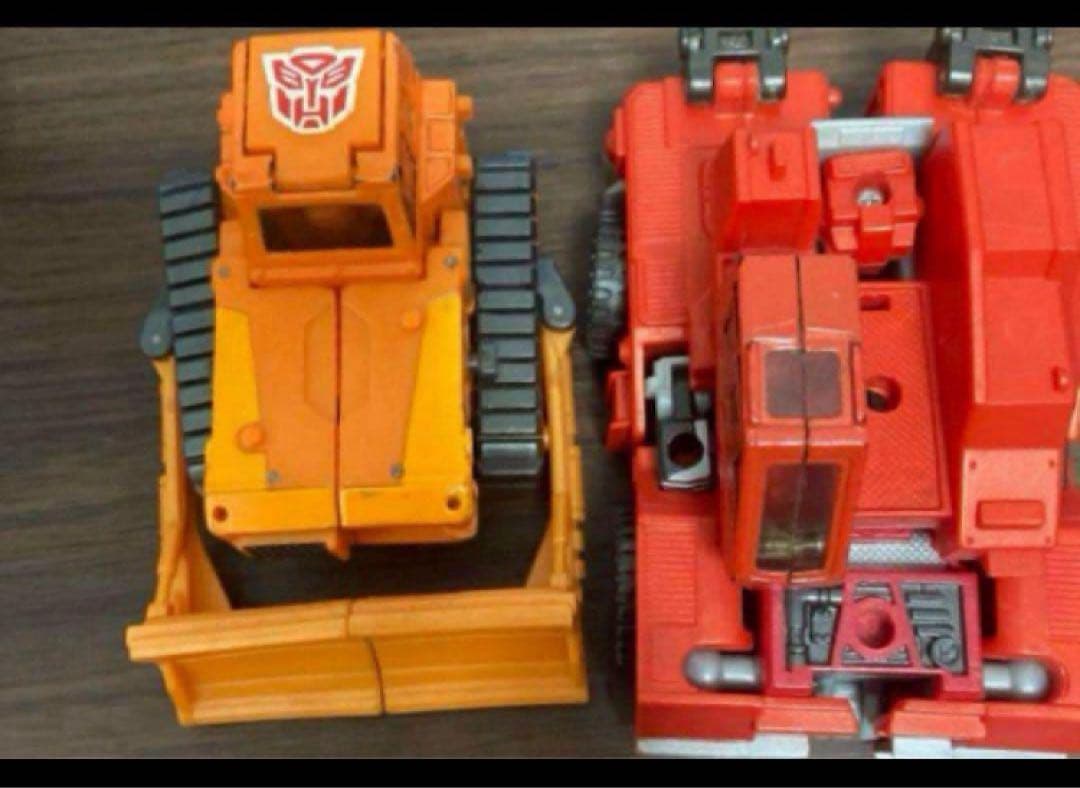 トランスフォーマー　ビルドキング　カーロボット①