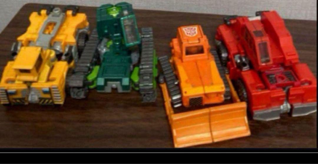 トランスフォーマー　ビルドキング　カーロボット①