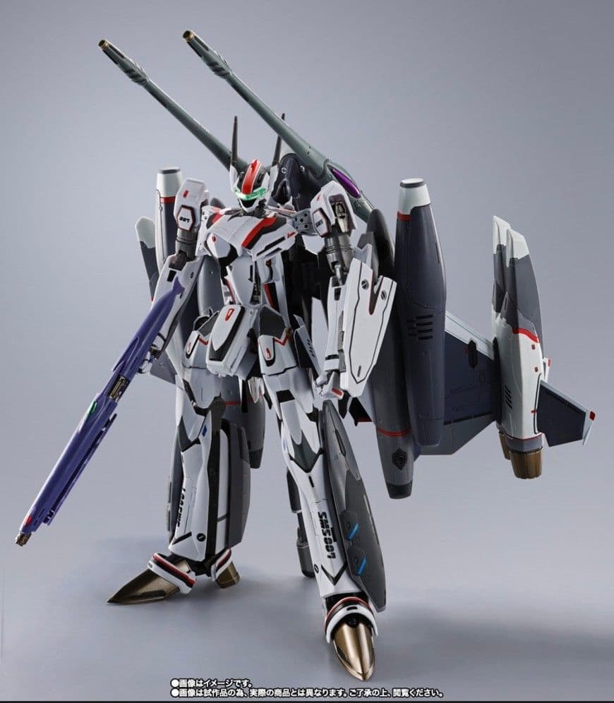 未開封　DX超合金 VF-25F トルネードメサイアバルキリー