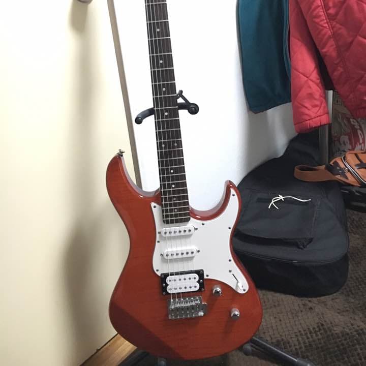 ヤマハ PACIFICA PAC212VFM CMB