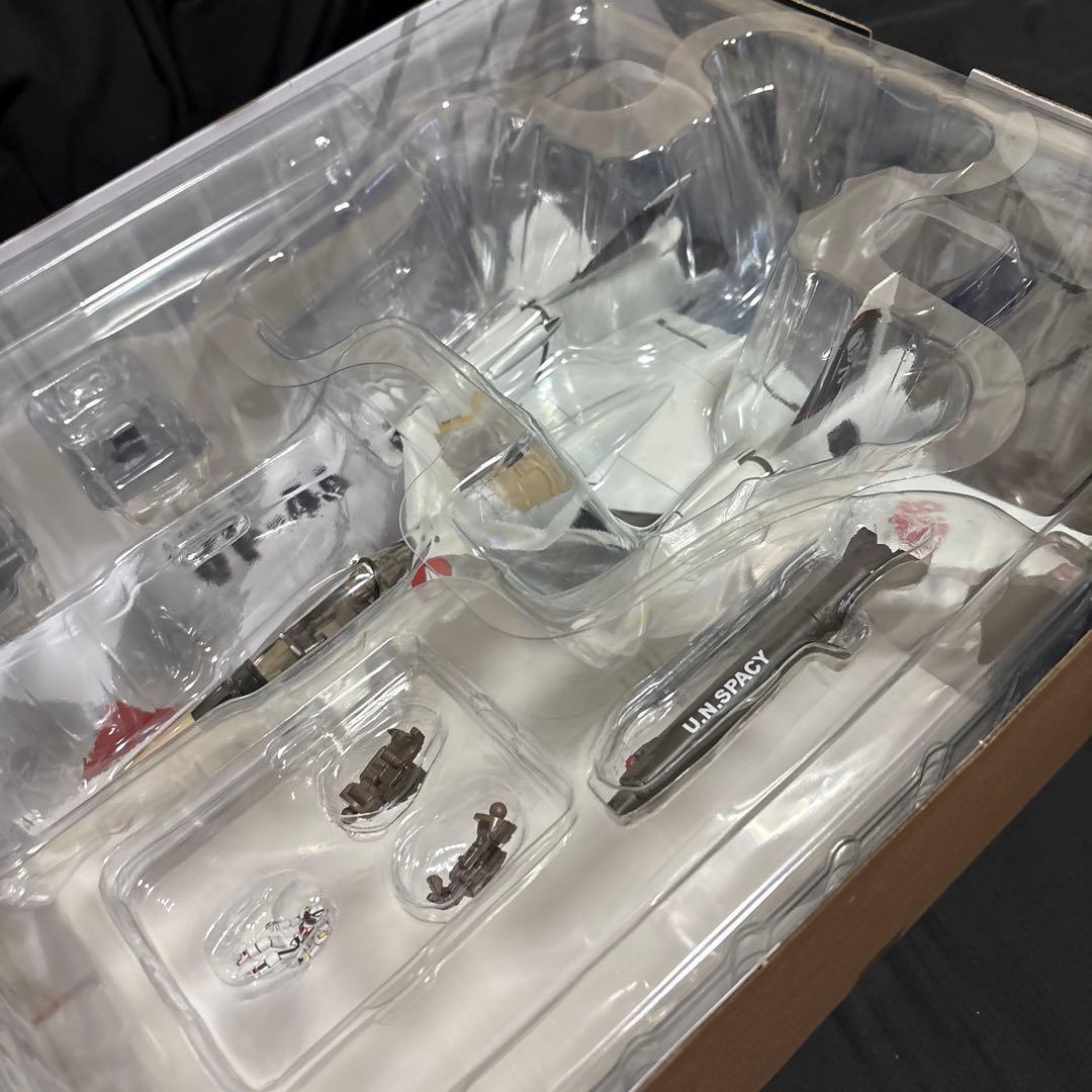 ARCADIA　1/60　完全変形　VF-4A ライトニングIII 一条輝搭乗機