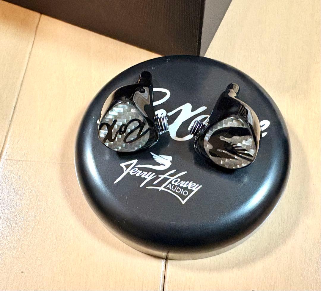 ⭐︎美品 JH audio Roxanne universal Silver