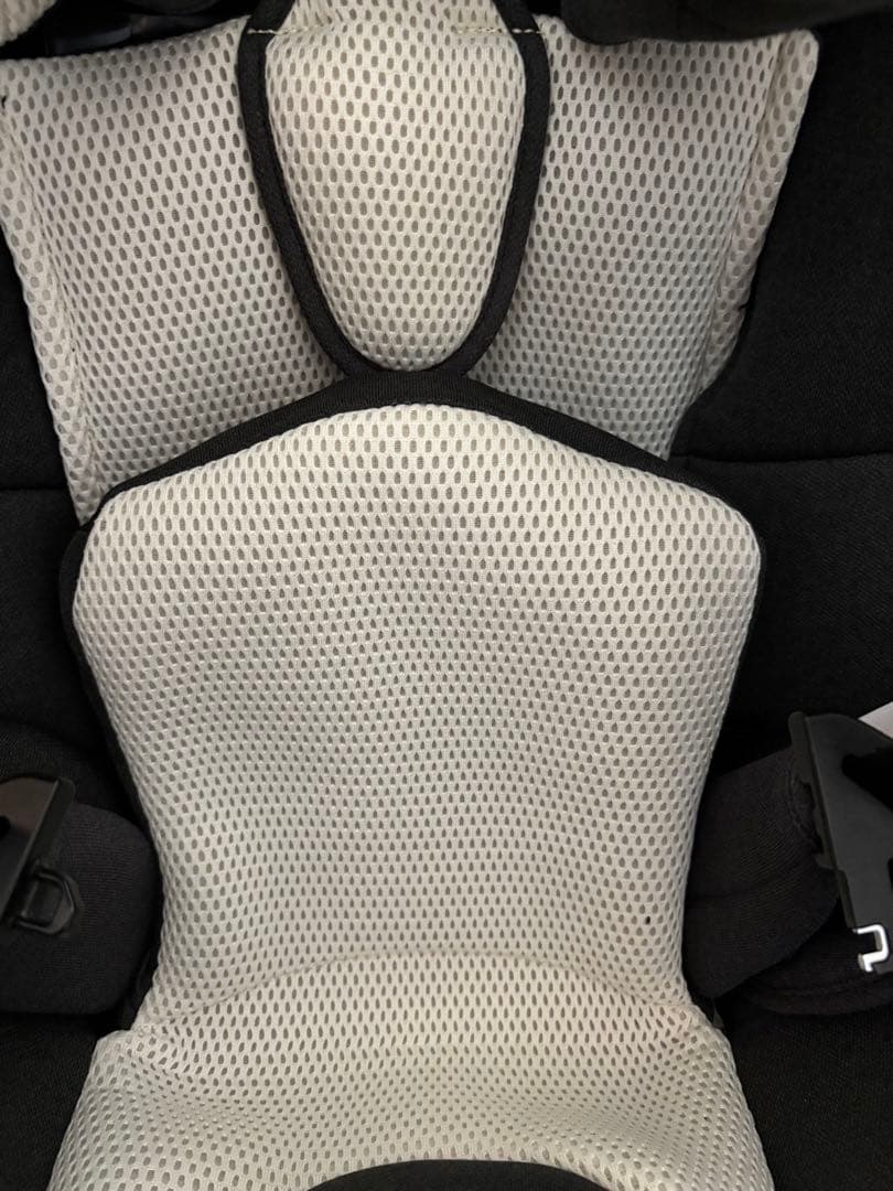 週末限定！お値引き！エールべべ　クルット5i プレミアム　ISOFIX 回転式