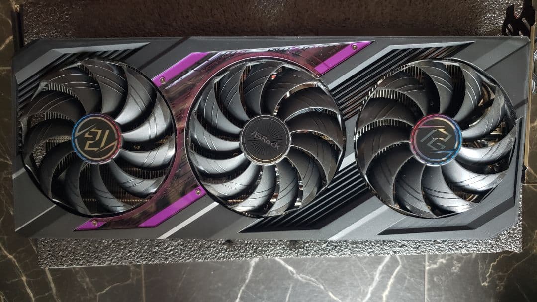 グラフィックボード・グラボ・ビデオカード ASRock Phantom Gaming RX 7800 XT 16GB