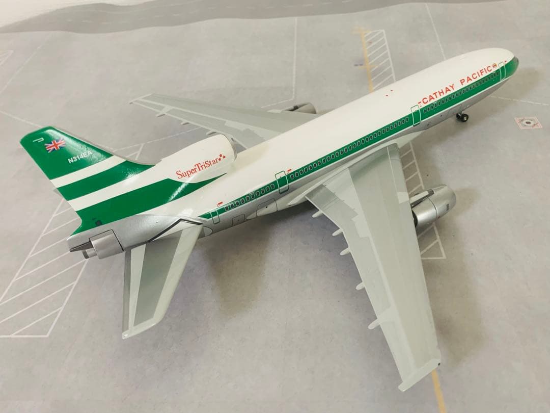 インフライト１／２００キャセイパシフィック航空Ｌ１０１１トライスター金属製完成品