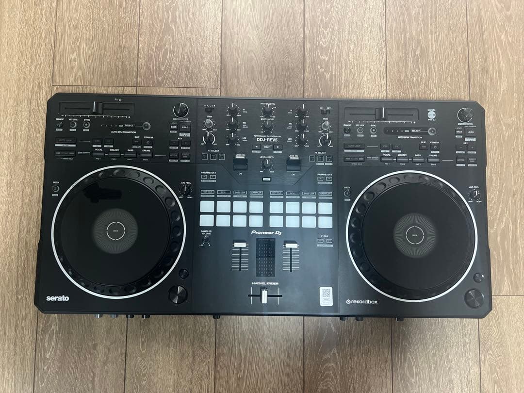Pioneer DJ / DDJ-REV5 DJコントローラー
