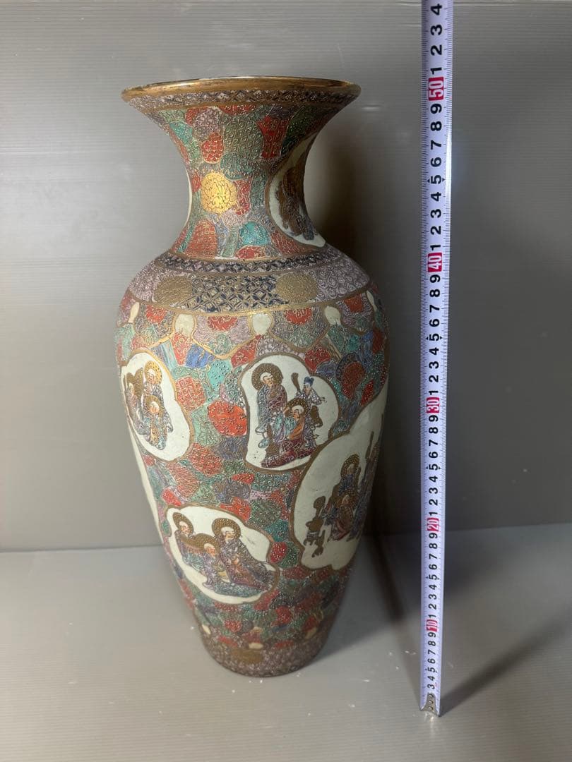 2624 骨董　薩摩焼　金襴手人物文　花瓶　大型　50cm