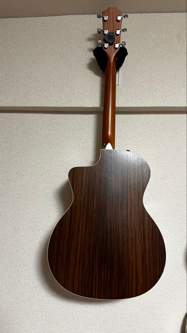 Taylor 214ce Rosewood都内手渡し限定