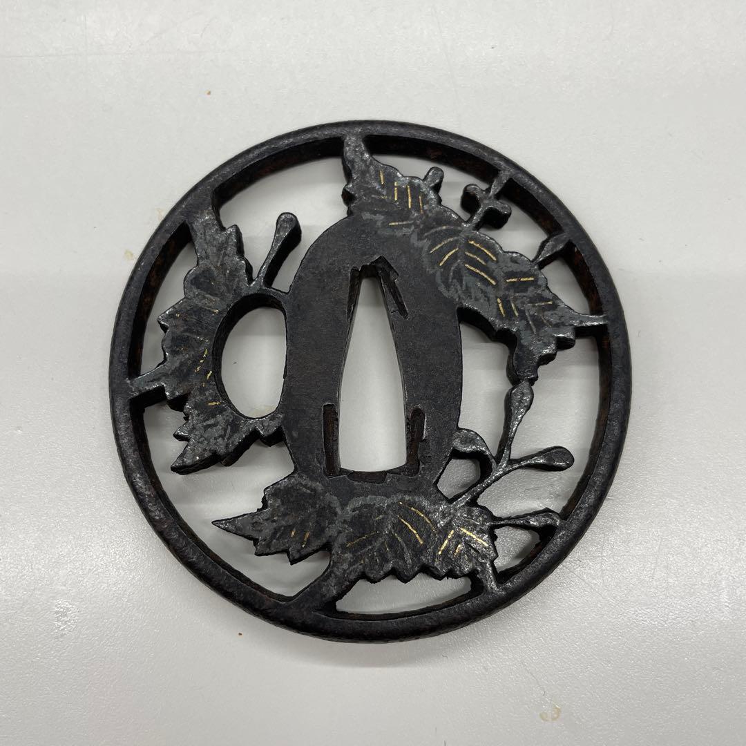 投げ桐図鍔 鍔(つば) 鐔