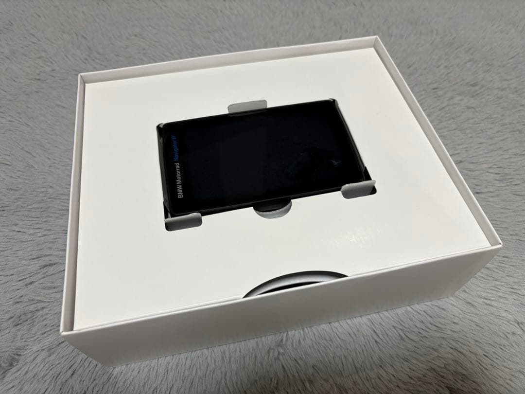 BMW MOTORRAD 純正ナビⅥ 付属品あり