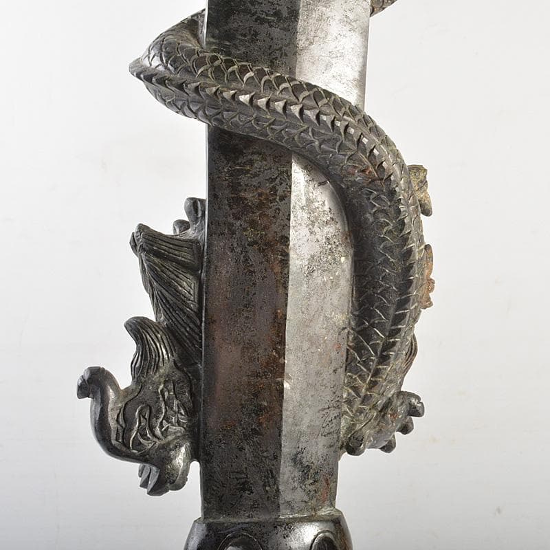 玉石彫刻　龍神　具利伽羅大龍　不動明王　約2kg　唐木台付　V　R7519