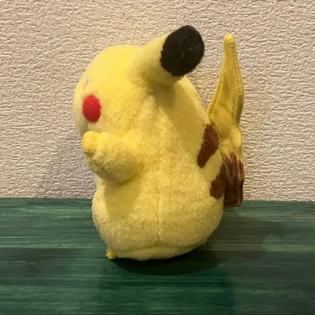 ピカチュウ ぬいぐるみ　にっこり　TOMY 初期