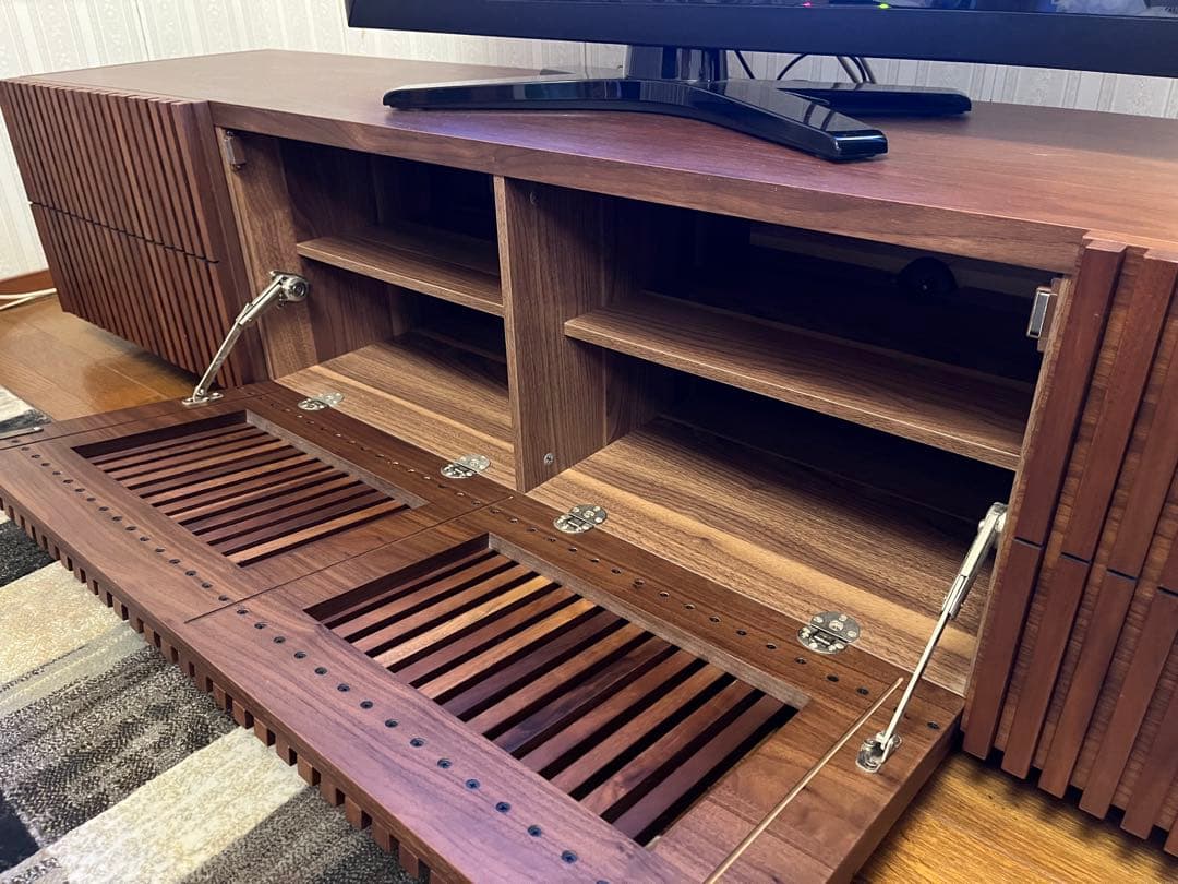 訳アリ！美品♪ アルモニア LUSSY ローボード　ARMONIA