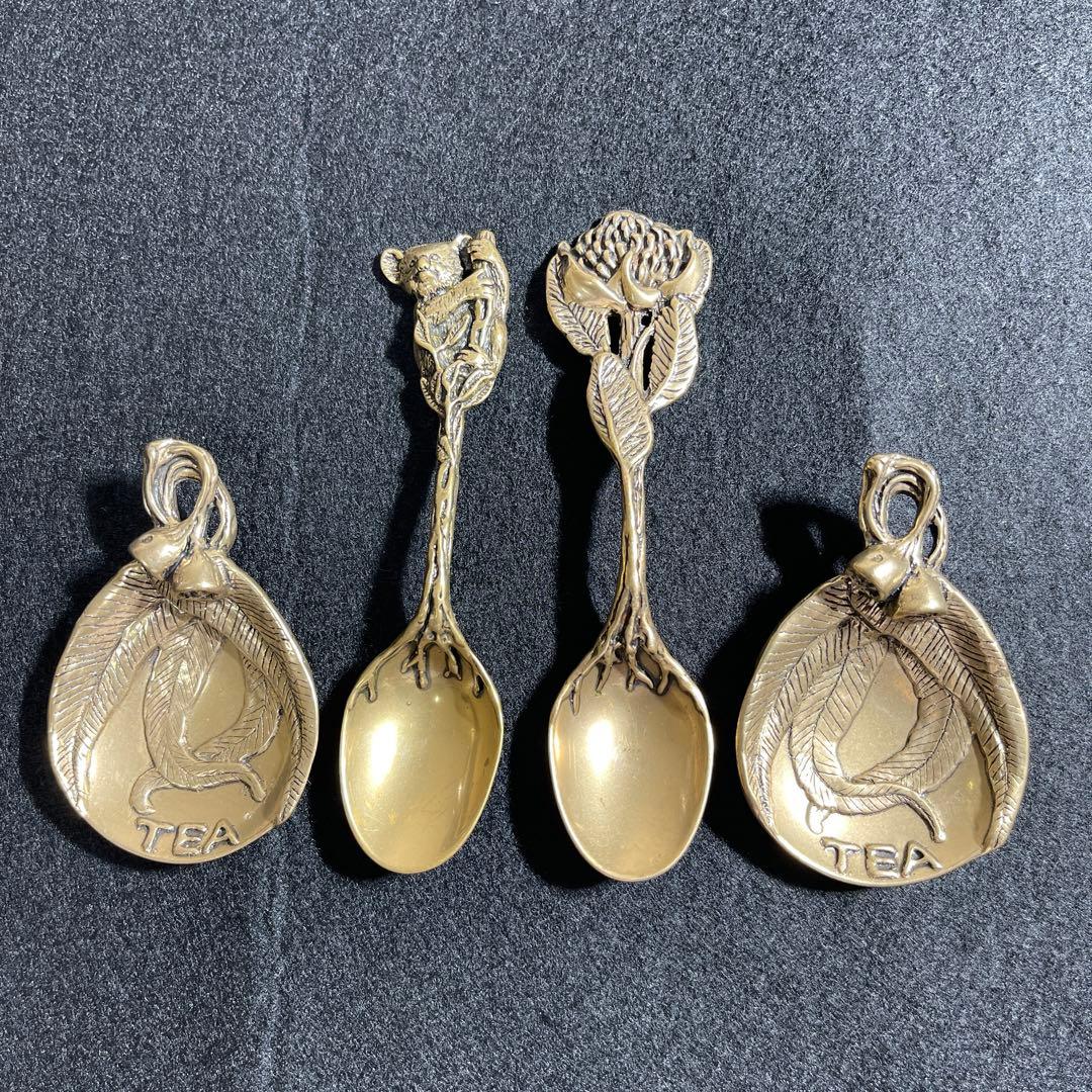 ヴィンテージ JJK オーストラリア装飾真鍮ティースプーン2とスクープスプーン2