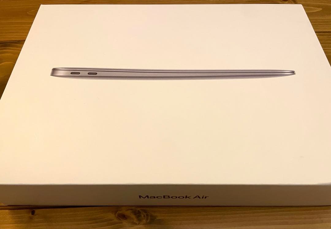MacBook Air M1 13inch 8コア16GB 1TB