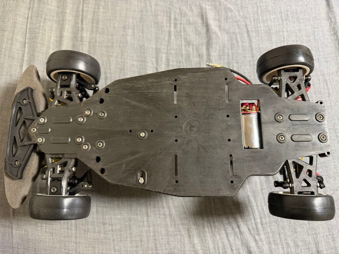 ラジコンTA04Rシャーシ