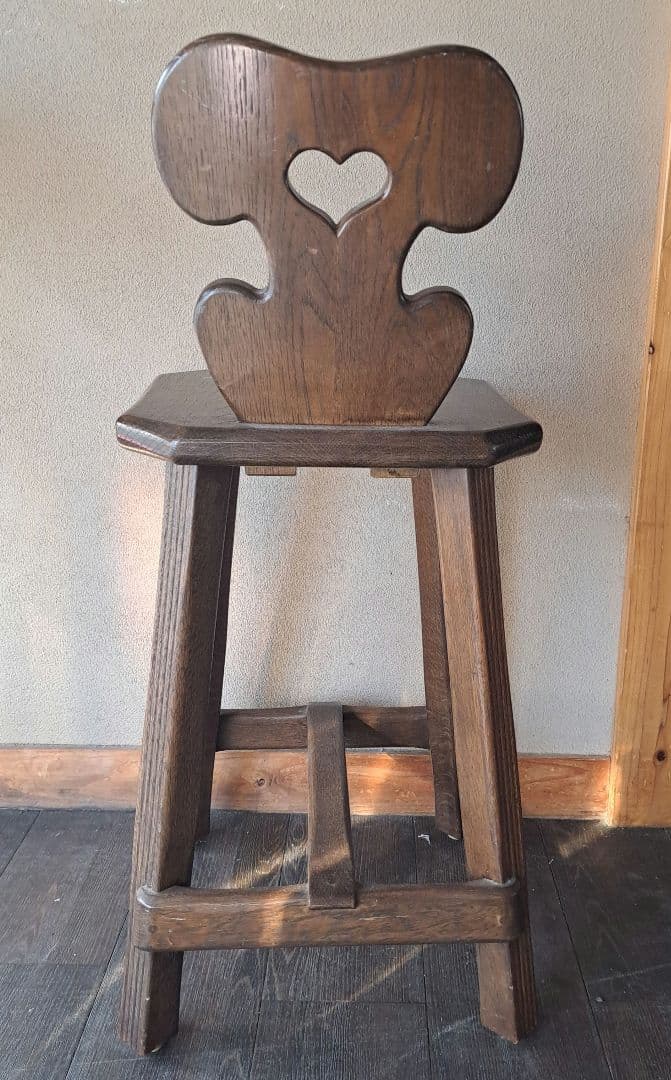 フランダースの家具やさん購入　重厚アンティークヨーロッパ輸入家具スツール