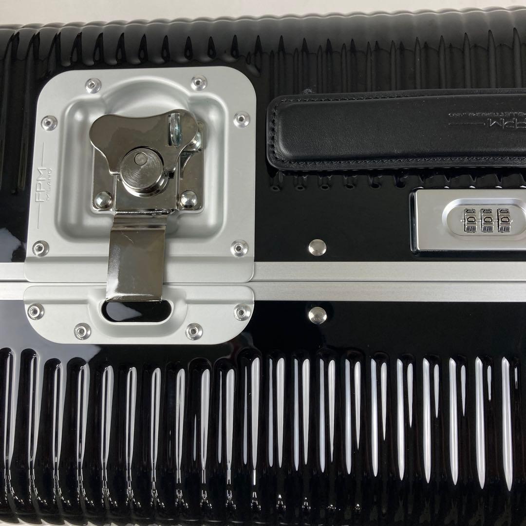 エフピーエムミラノ スーツケース Bank Light Spinner68