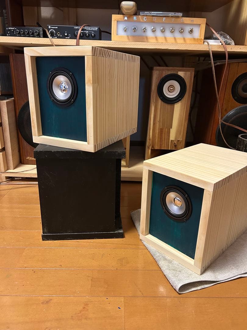 自作スピーカー ダブルバスレフ型グリーンバッフル