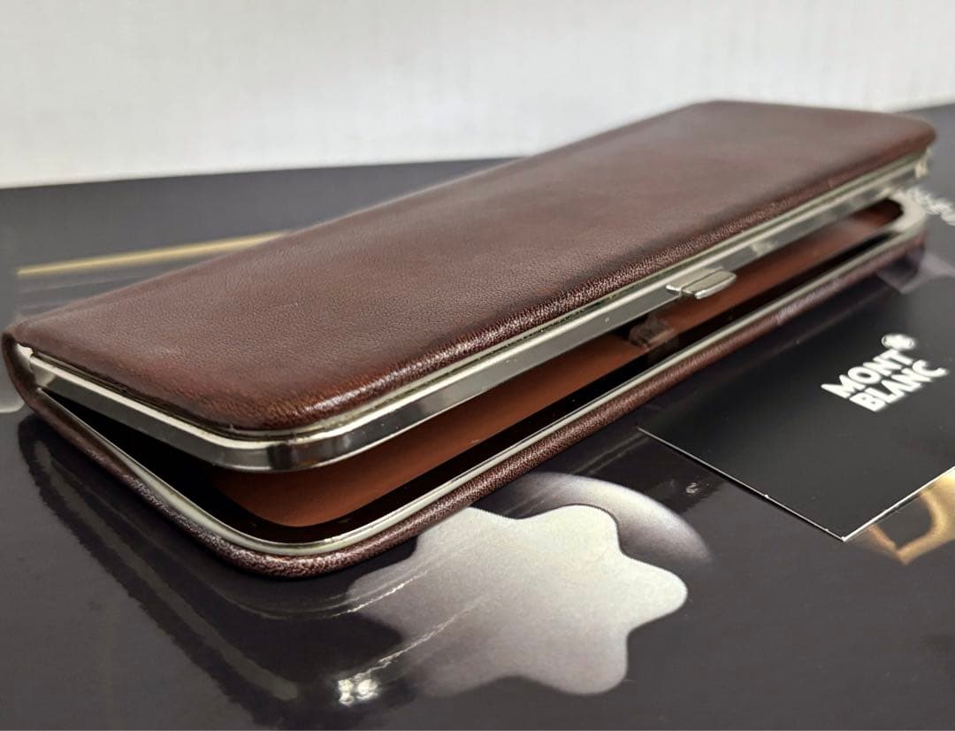 ⭐️レアで貴重❗️かなり稀少なヴィンテージCLASSICペンポーチ3本差⭐️モンブラン