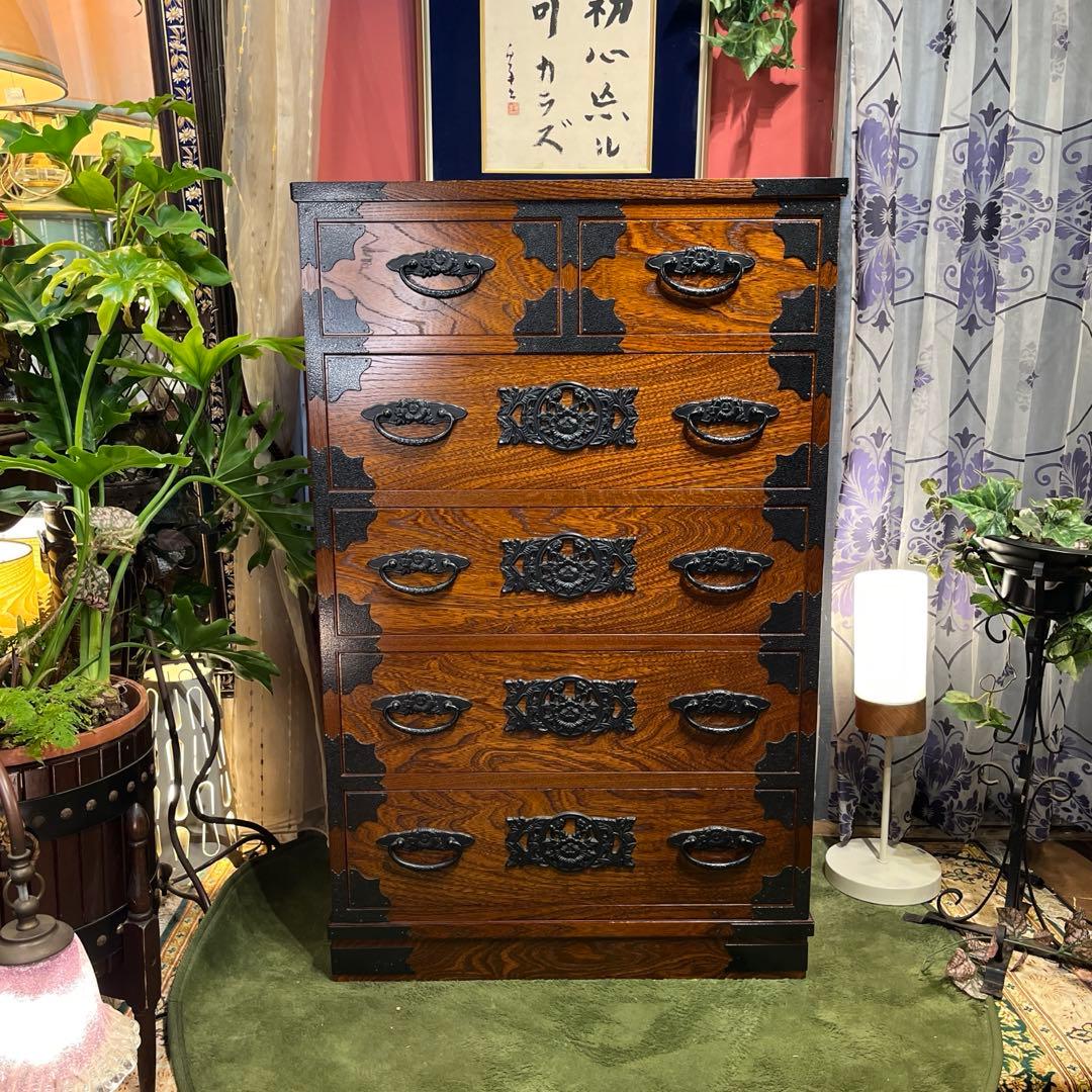 Sale 和製アンティーク　重厚感ある鉄器　　チェストキャビネット　民芸タンス