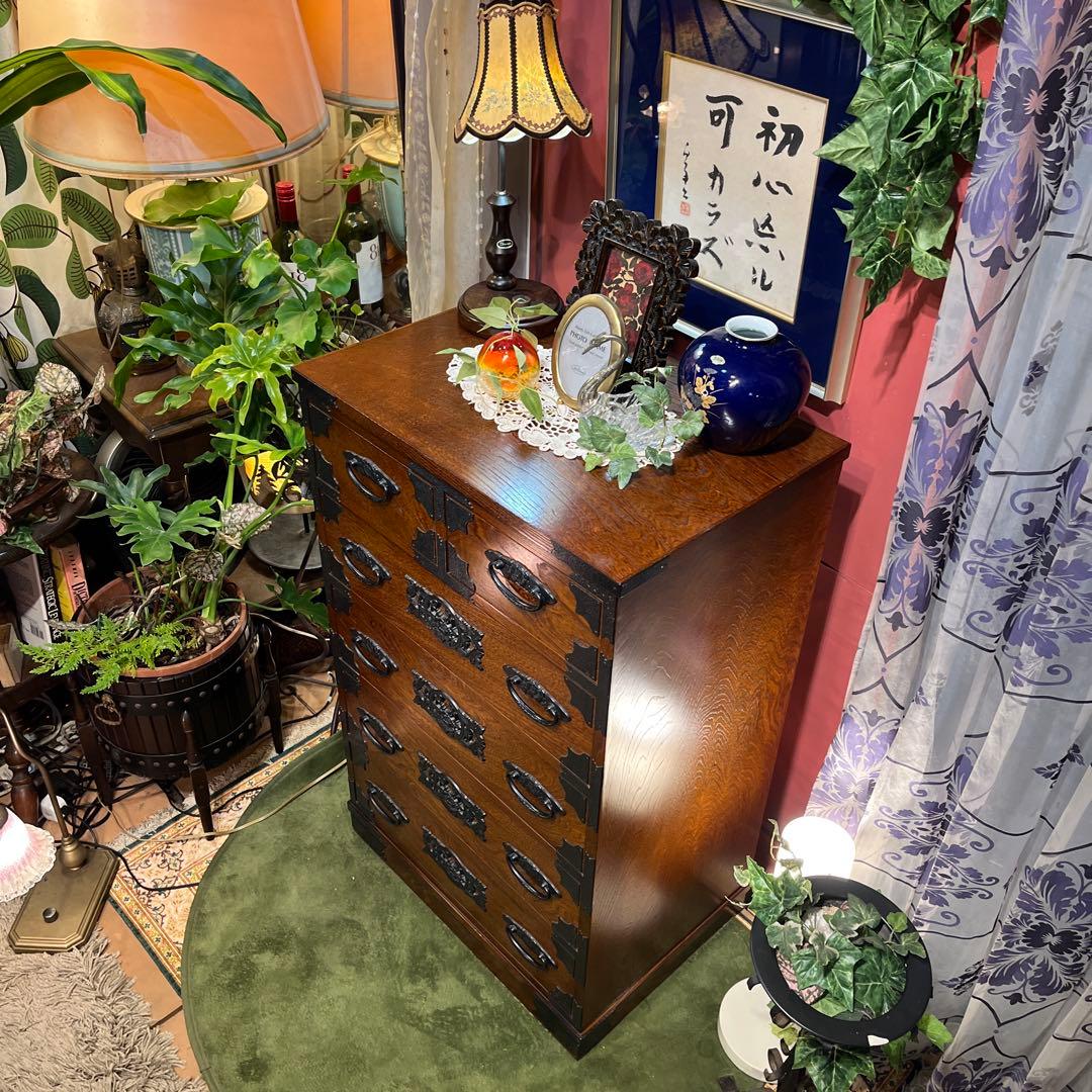 Sale 和製アンティーク　重厚感ある鉄器　　チェストキャビネット　民芸タンス