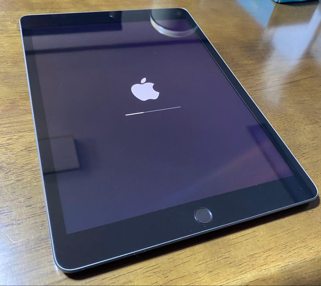 iPad Wi-Fi 32GB（第8世代）【整備済製品】BT100%